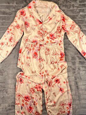 HEARTNICE Floral Women Soft Pajama Sets Short Sleeve Size Medium